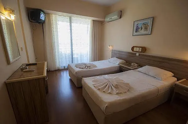 Hotel Portofino İçmeler 3*,  Turquia
